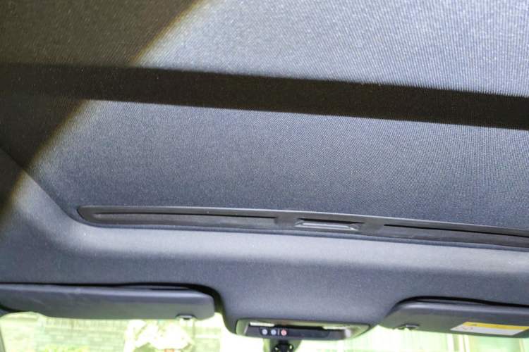 Used Buick Regal 2020 GS 28T Elite Model Headliner