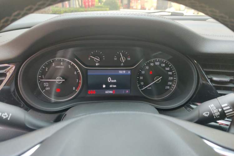 Used Buick Regal 2020 552T Elite Edition Instrument Cluster