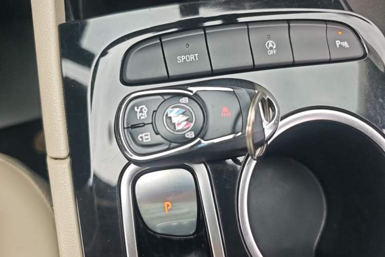 Used Buick Regal 2020 552T Elite Edition Interior 1