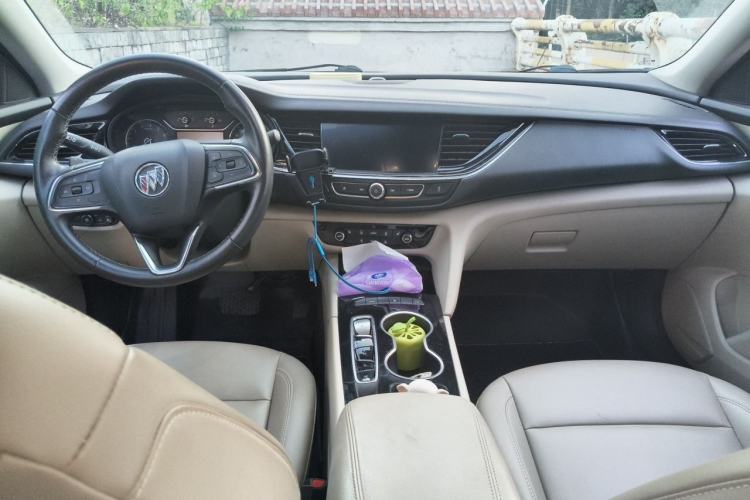 Used Buick Regal 2020 552T Elite Edition Interior 2