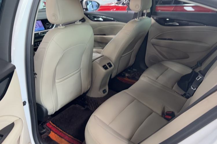 Used Buick Regal 2020 552T Elite Edition Interior 2