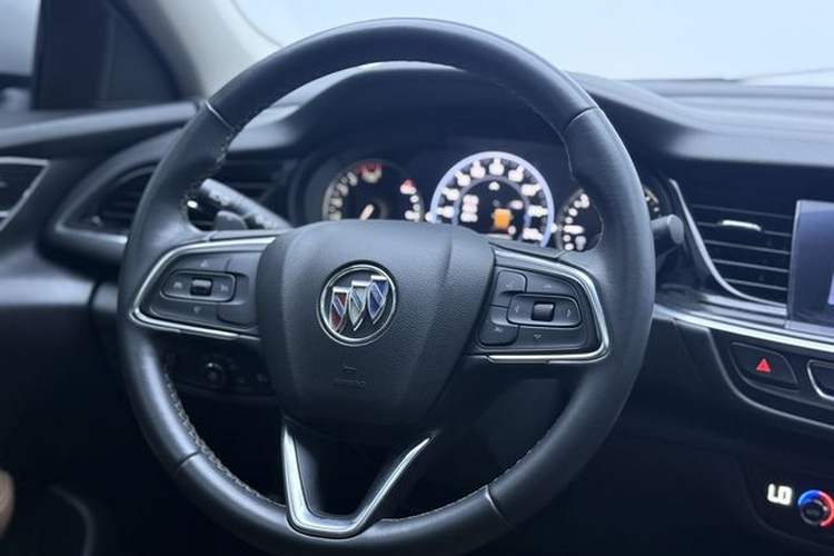 Used Buick Regal 2020 552T Luxury Version Interior 2