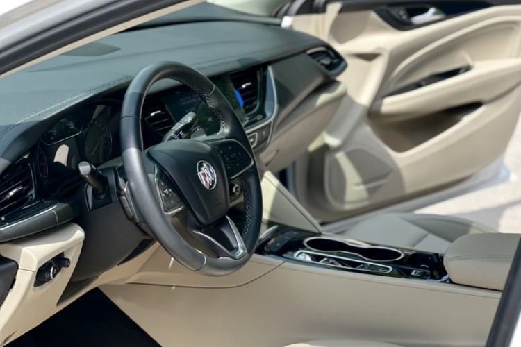 Used Buick Regal 2020 552T Elite Edition Interior 2
