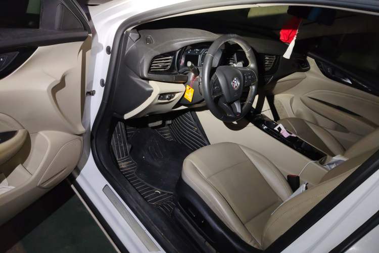 Used Buick Regal 2020 552T Elite Edition Interior 3