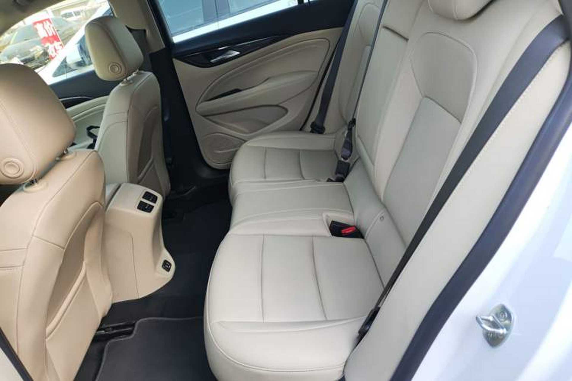 Used Buick Regal 2020 552T Elite Edition Interior 4