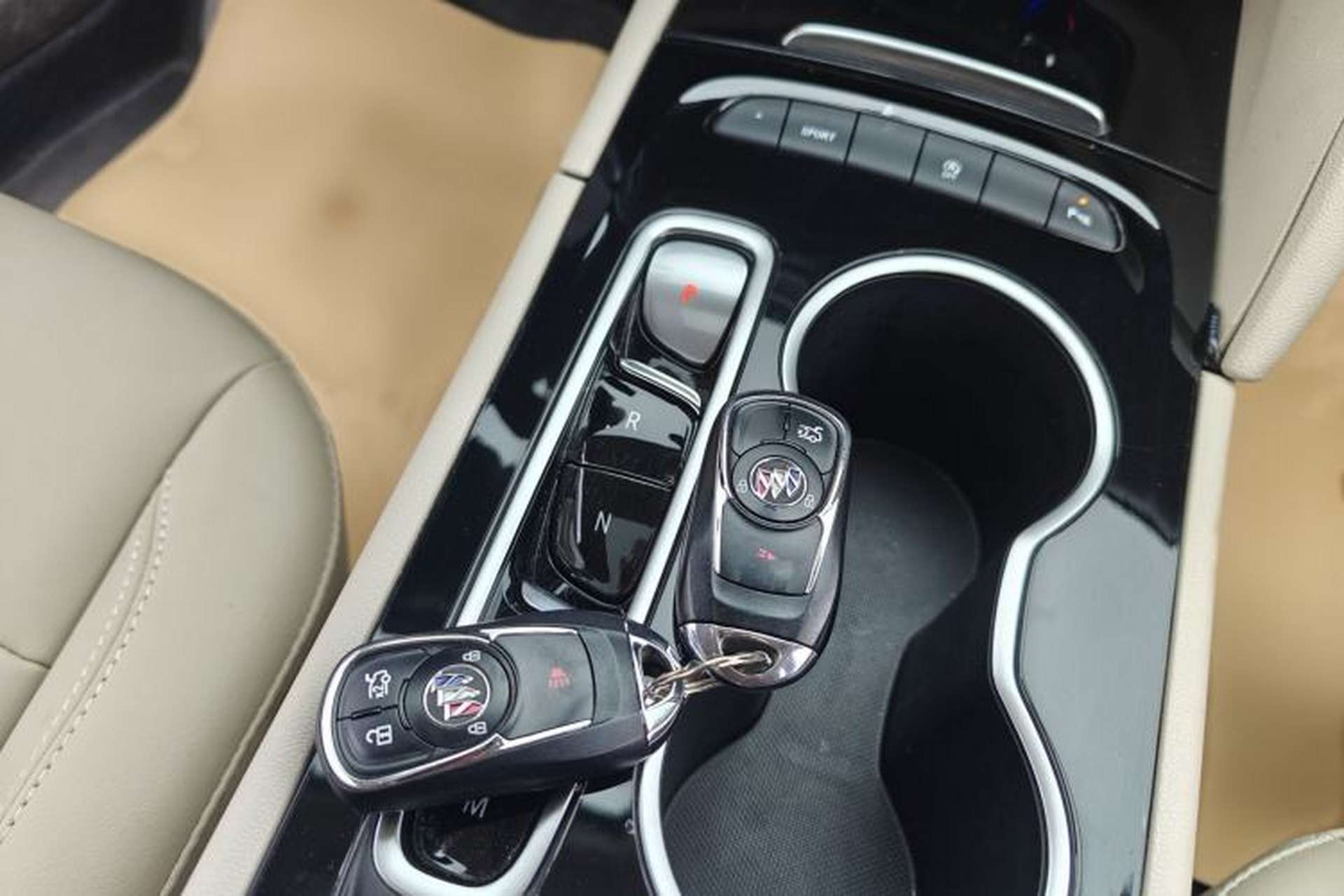 Used Buick Regal 2020 552T Elite Edition Interior 6
