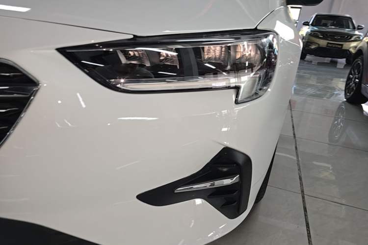 Used Buick Regal 2020 552T Elite Edition Left Front Headlight