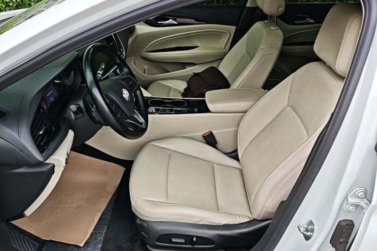 Used Buick Regal 2020 552T Elite Edition Left Front Seat