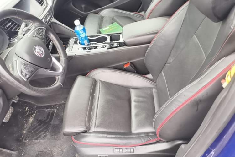 Used Buick Regal 2020 GS 28T Prestige Model Left Front Seat