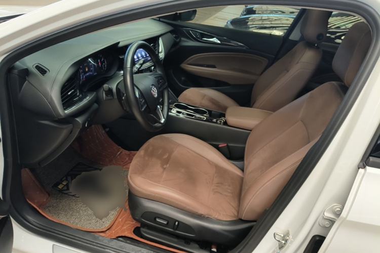 Used Buick Regal 2020 552T Luxury Version Left Front Seat