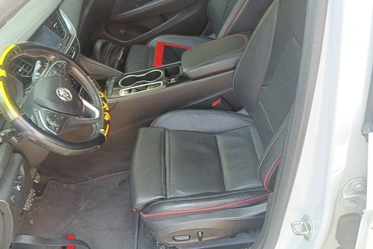 Used Buick Regal 2020 GS 28T Elite Model Left Front Seat