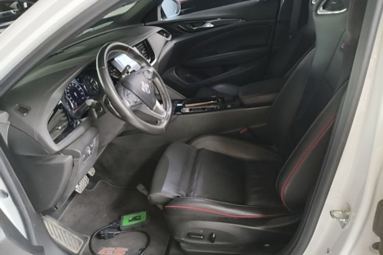 Used Buick Regal 2020 GS 28T Elite Model Left Front Seat