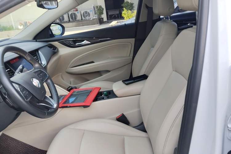Used Buick Regal 2020 552T Elite Edition Left Front Seat