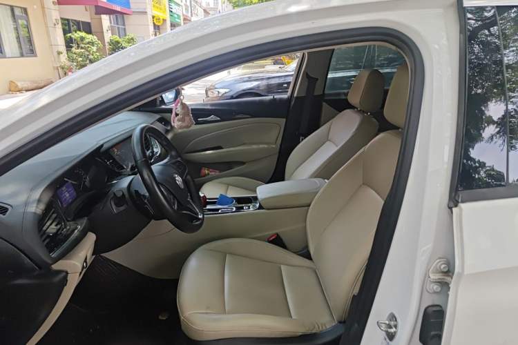 Used Buick Regal 2020 552T Elite Edition Left Front Seat
