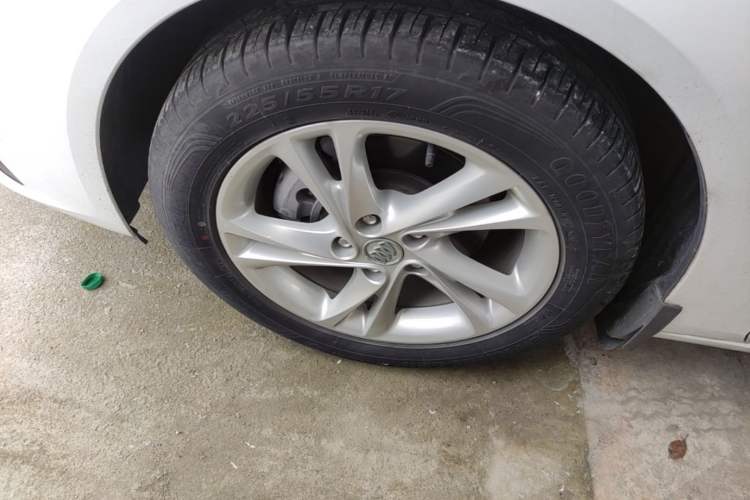 Used Buick Regal 2020 552T Elite Edition Left Front Wheel Hub