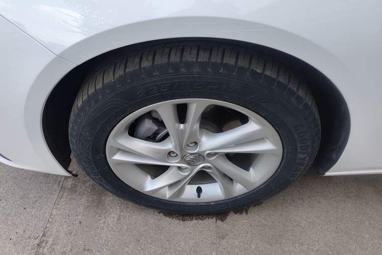 Used Buick Regal 2020 552T Elite Edition Left Front Wheel Hub
