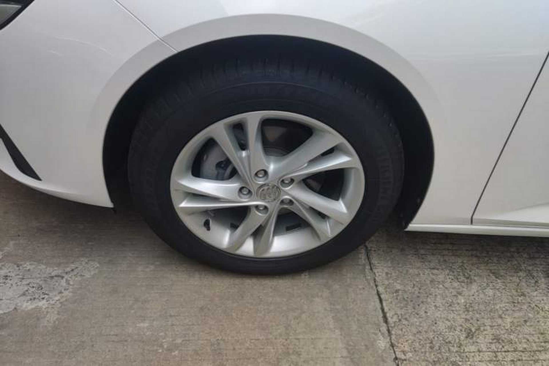 Used Buick Regal 2020 552T Elite Edition Left Front Wheel Hub