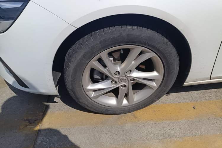 Used Buick Regal 2020 552T Luxury Version Left Front Wheel Hub