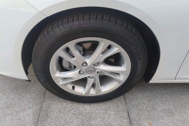 Used Buick Regal 2020 552T Elite Edition Left Front Wheel Hub