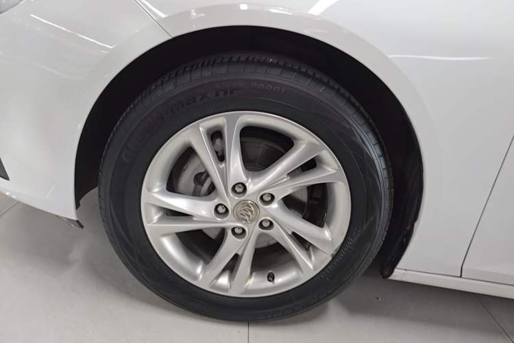Used Buick Regal 2020 552T Elite Edition Left Front Wheel Hub
