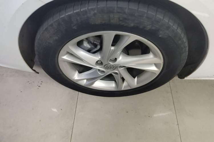 Used Buick Regal 2020 552T Luxury Version Left Front Wheel Hub