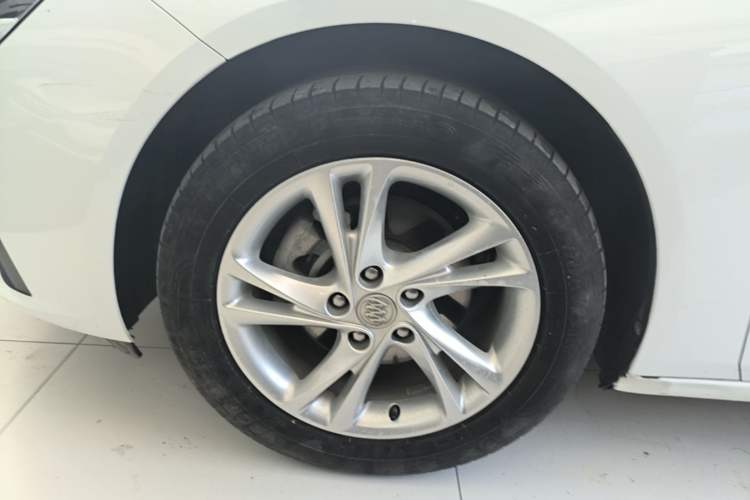 Used Buick Regal 2020 552T Elite Edition Left Front Wheel Hub