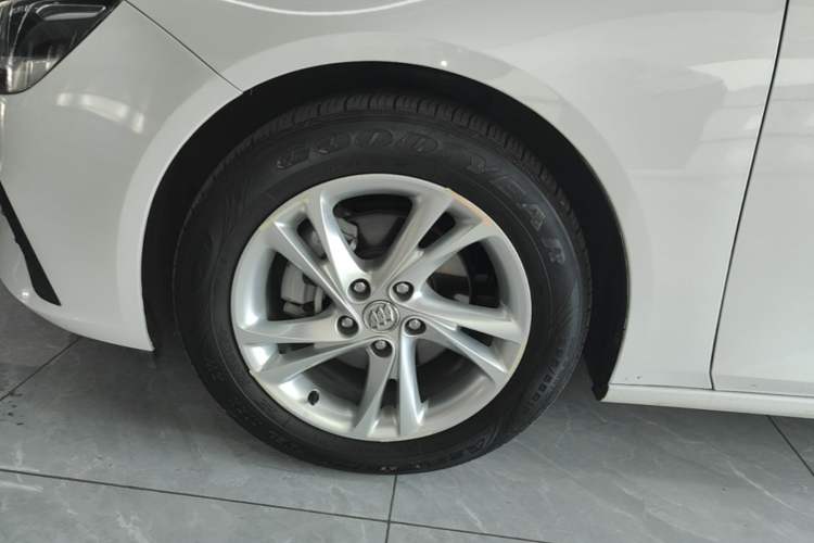 Used Buick Regal 2020 552T Elite Edition Left Front Wheel Hub