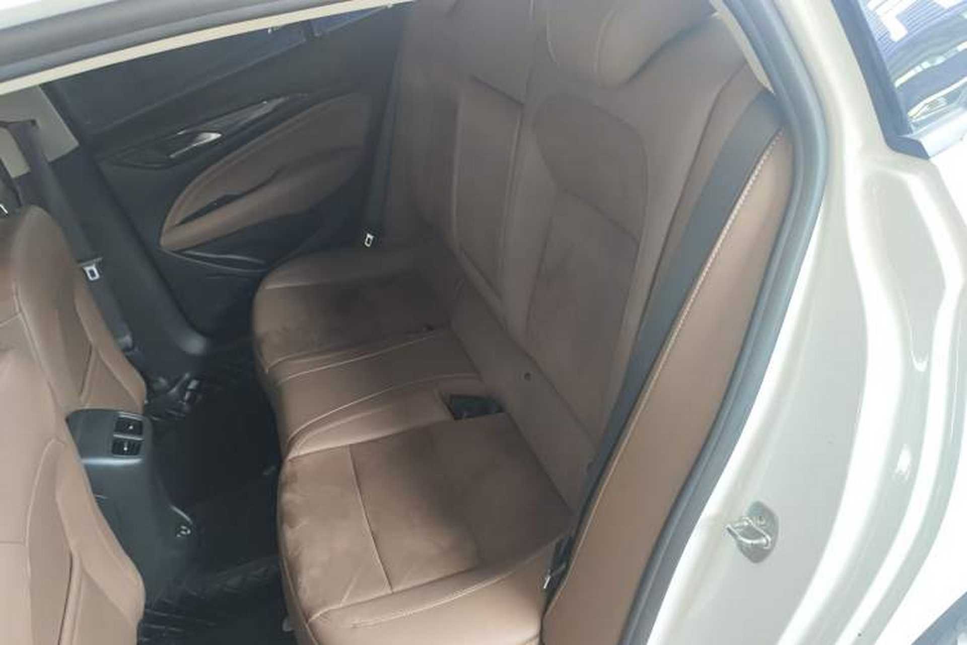 Used Buick Regal 2020 552T Luxury Version Left Rear Seat