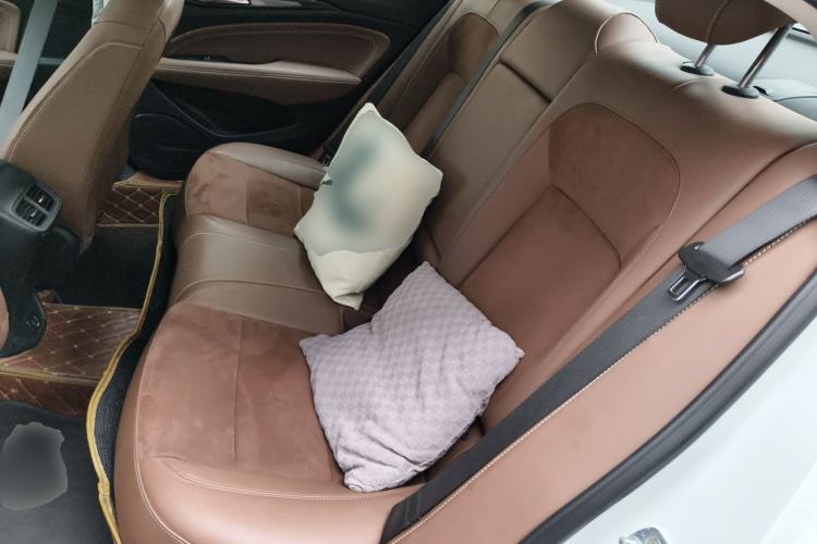 Used Buick Regal 2020 552T Luxury Version Left Rear Seat