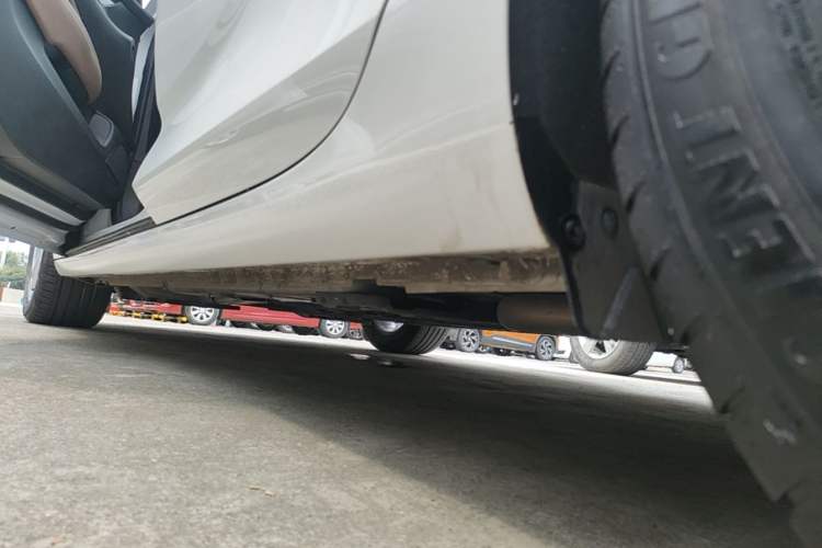 Used Buick Regal 2020 552T Luxury Version Left Side Sill