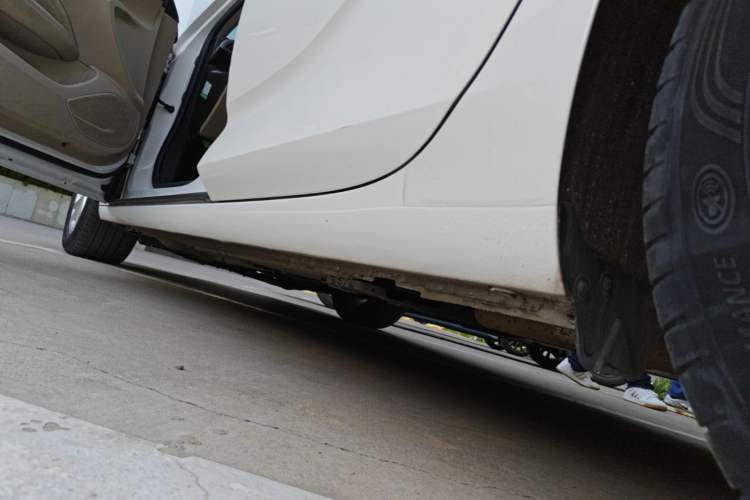 Used Buick Regal 2020 552T Elite Edition Left Side Sill