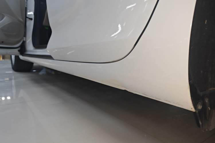 Used Buick Regal 2020 552T Elite Edition Left Side Sill