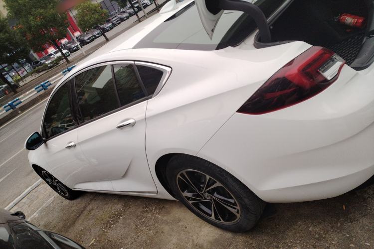 Used Buick Regal 2020 552T Elite Edition Left Side