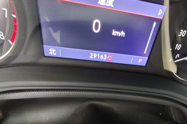 Used Buick Regal 2020 552T Elite Edition Odometer Close Up