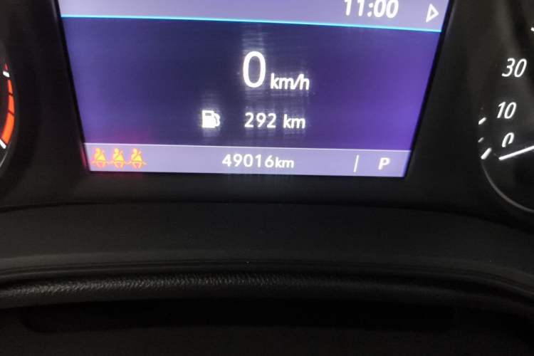 Used Buick Regal 2020 552T Elite Edition Odometer Close Up