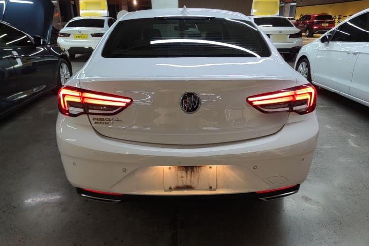 Used Buick Regal 2020 552T Elite Edition Rear