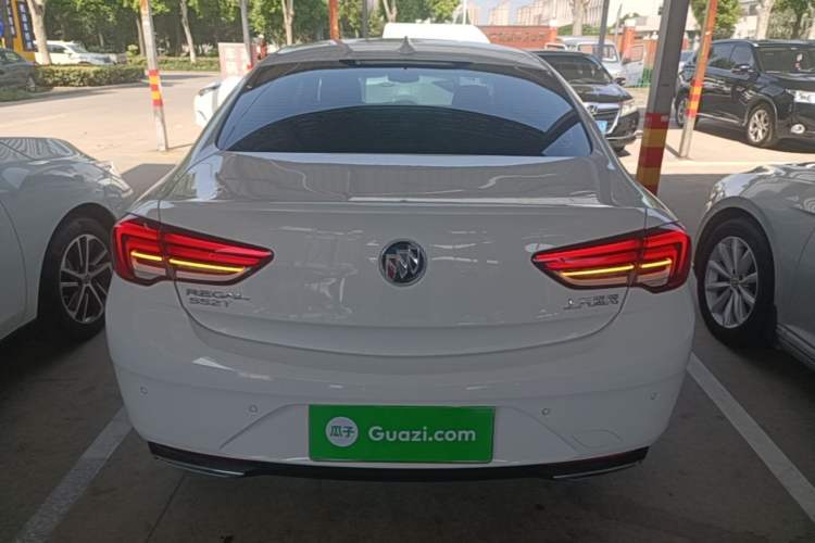 Used Buick Regal 2020 552T Elite Edition Rear