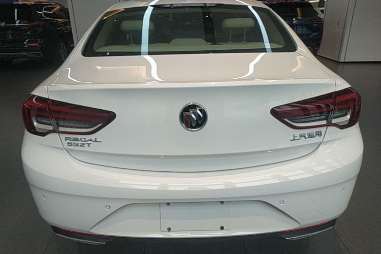 Used Buick Regal 2020 552T Elite Edition Rear