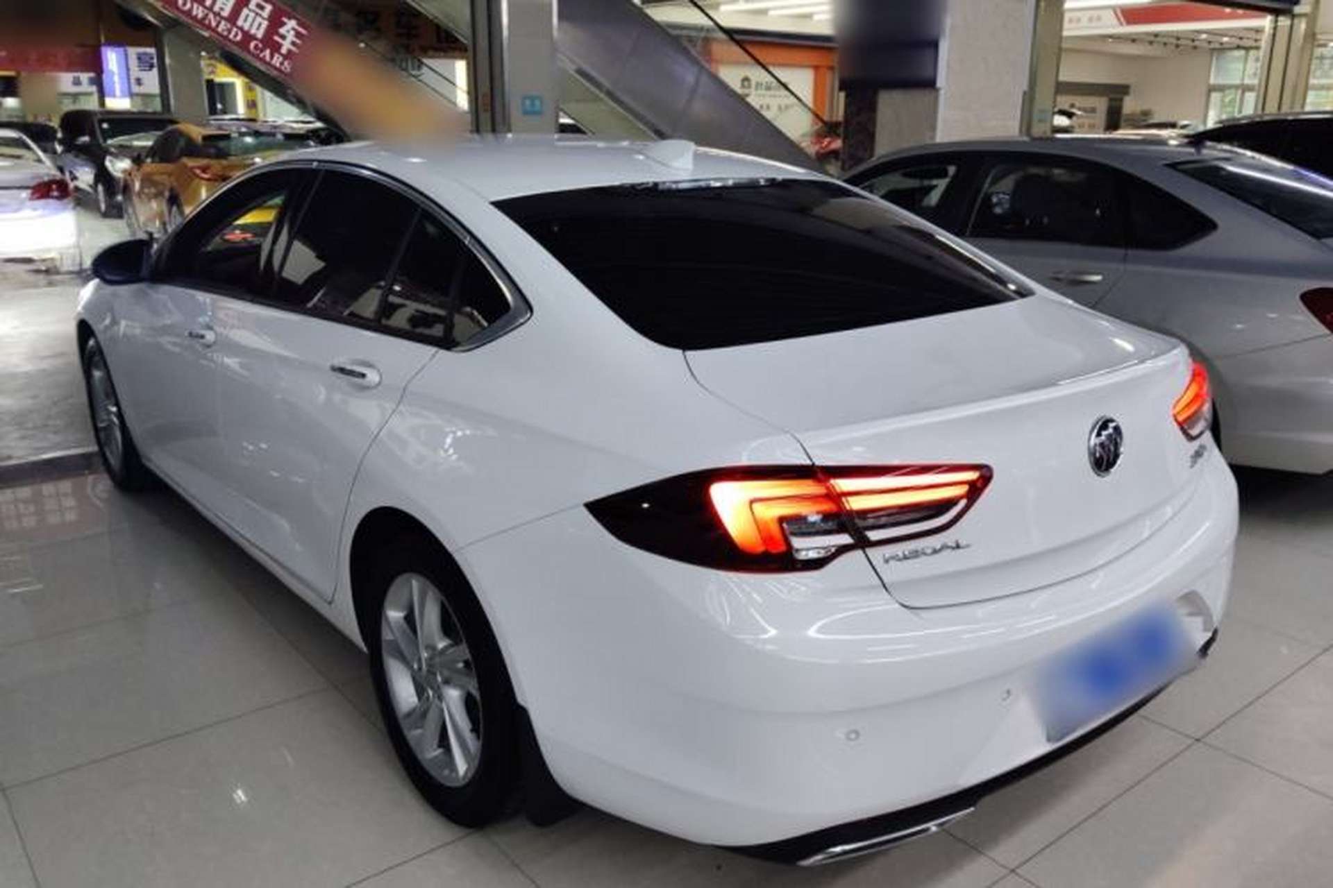 Used Buick Regal 2020 552T Elite Edition Rear Left 45 Deg