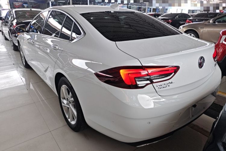 Used Buick Regal 2020 552T Luxury Version Rear Left 45 Deg