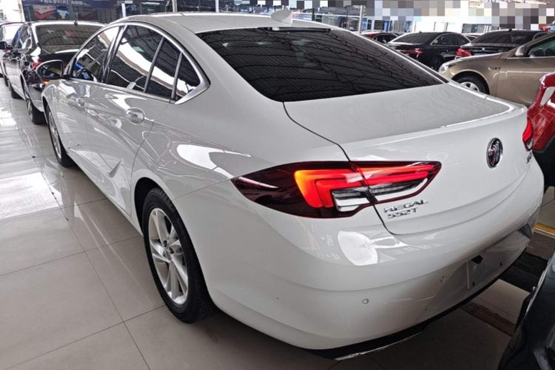 Used Buick Regal 2020 552T Luxury Version Rear Left 45 Deg