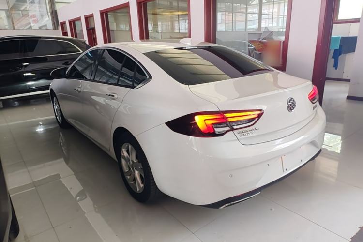 Used Buick Regal 2020 552T Elite Edition Rear Left 45 Deg