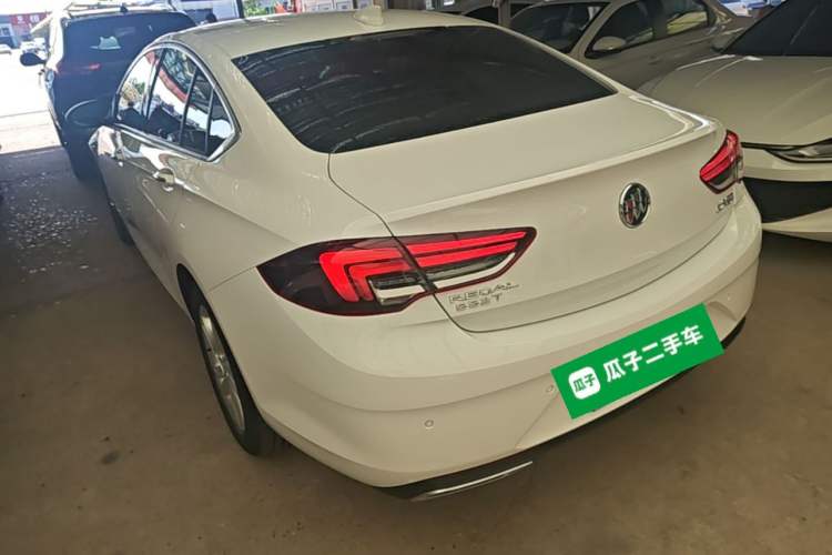 Used Buick Regal 2020 552T Elite Edition Rear Left 45 Deg