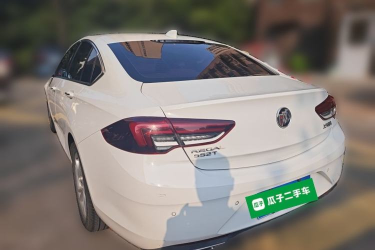 Used Buick Regal 2020 552T Elite Edition Rear Left 45 Deg