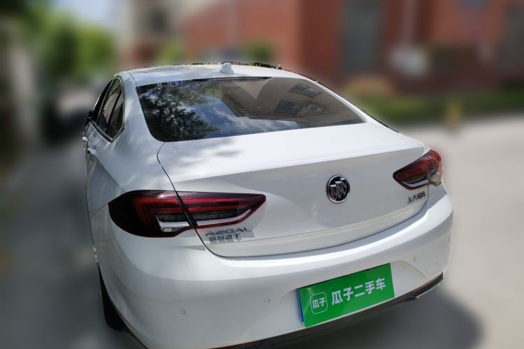 Used Buick Regal 2020 552T Elite Edition Rear Left 45 Deg