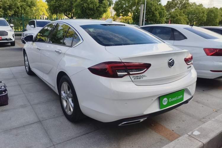 Used Buick Regal 2020 552T Elite Edition Rear Left 45 Deg