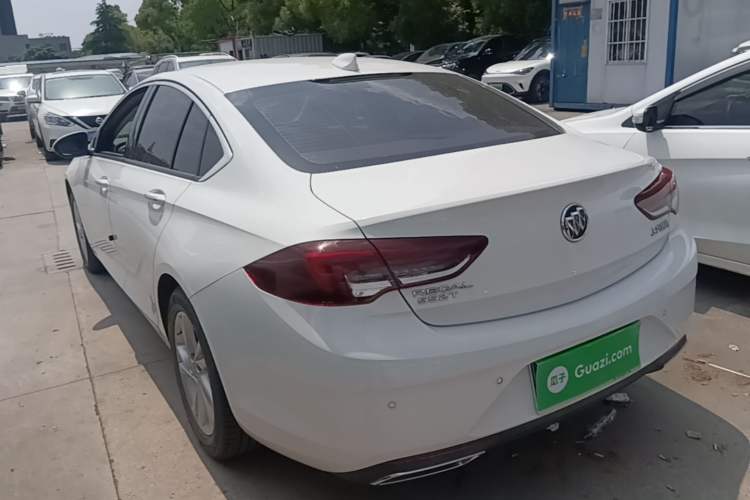 Used Buick Regal 2020 552T Elite Edition Rear Left 45 Deg