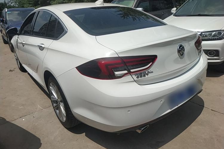 Used Buick Regal 2020 652T Elite Edition Rear Left 45 Deg
