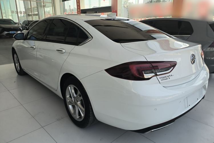 Used Buick Regal 2020 552T Elite Edition Rear Left 45 Deg