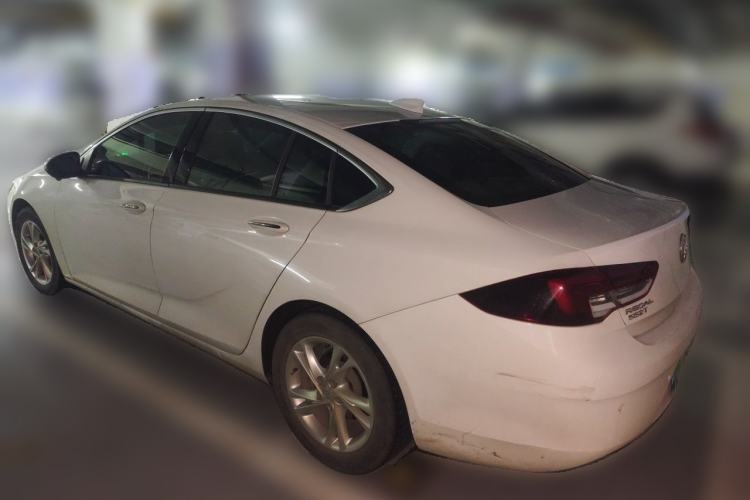 Used Buick Regal 2020 552T Elite Edition Rear Left 45 Deg